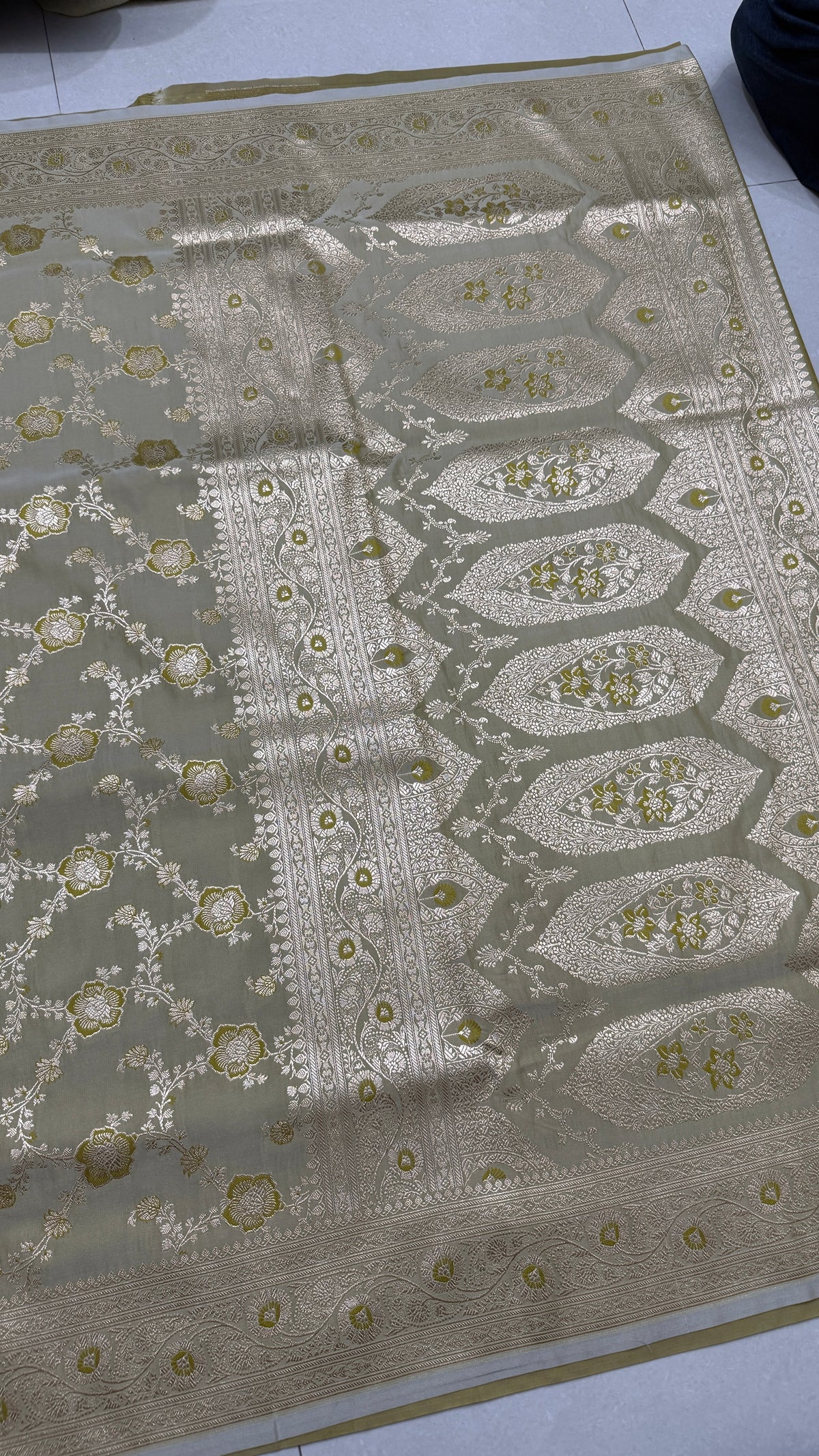 Pure Katan Silk Saree: Champagne Beige Zari Woven, Floral Motifs, Traditional Indian Wedding Wear