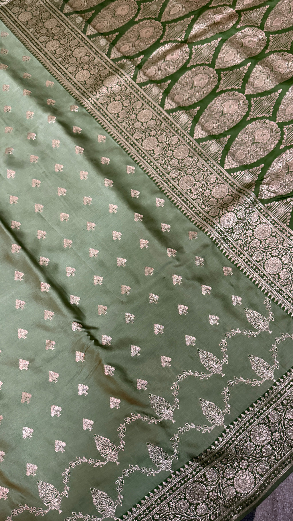 Emerald Green Banarasi Silk Saree, Rose Gold Zari Woven Border, Indian Wedding Festive Wear (Copy 6)