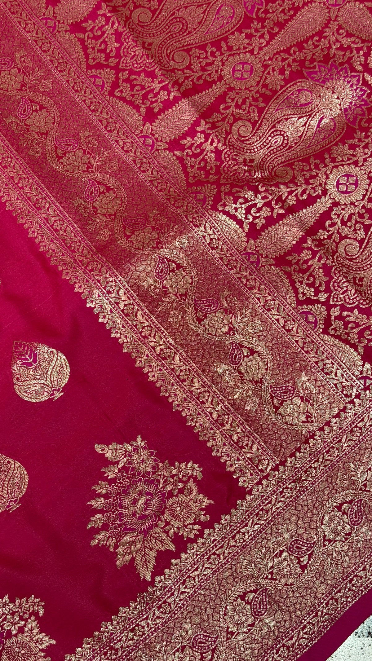 Emerald Green Banarasi Silk Saree, Rose Gold Zari Woven Border, Indian Wedding Festive Wear (Copy 9)