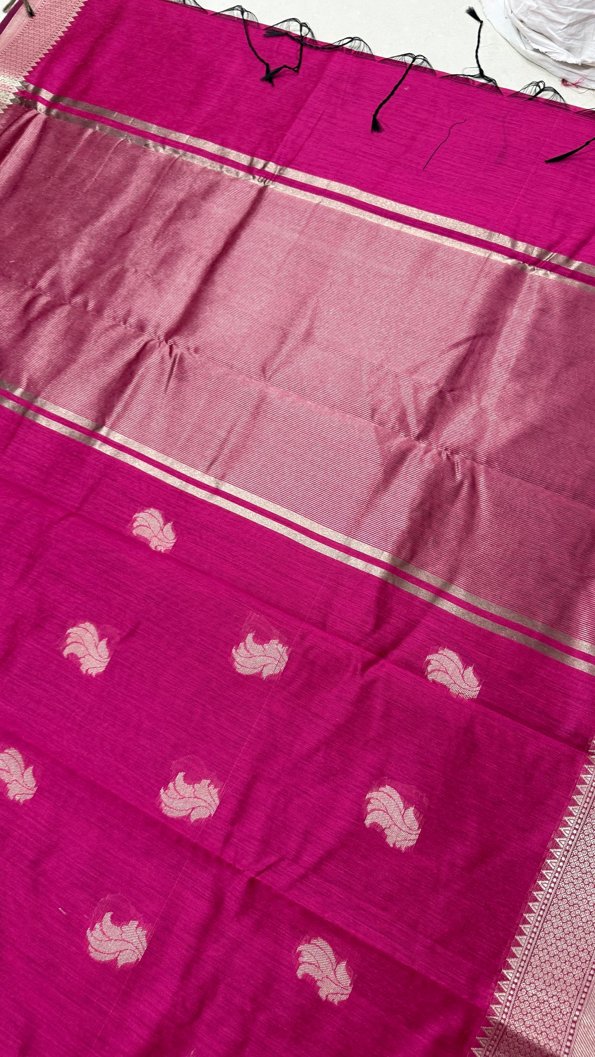 Magenta Pink Cotton Saree, Zari Woven Motifs, Festive Ethnic Wear