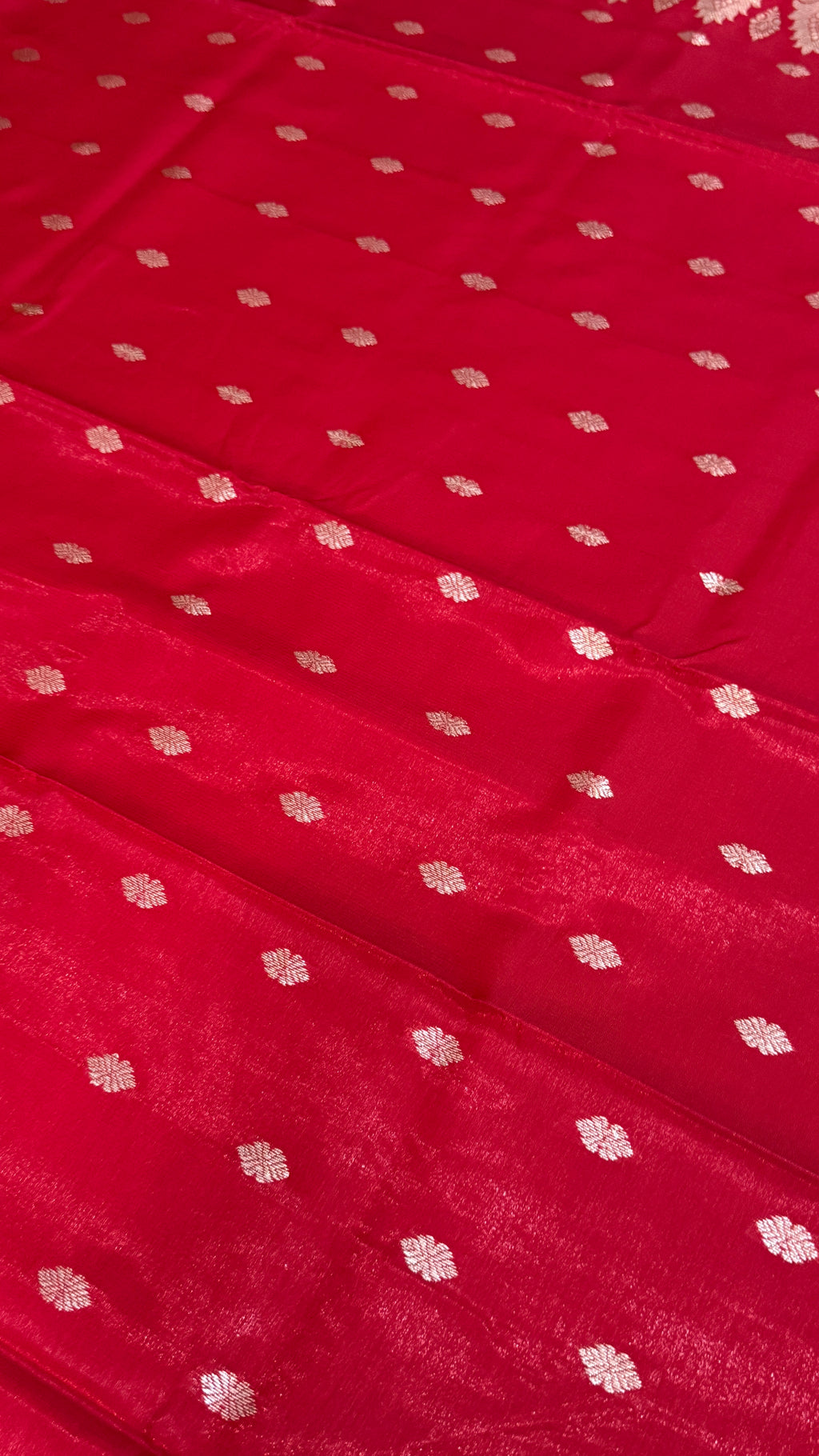 Red Green Banarasi Silk Saree, Golden Zari Woven Wedding Ethnic Wear