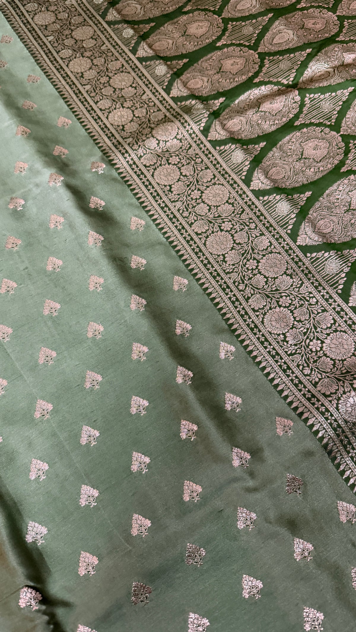 Emerald Green Banarasi Silk Saree, Rose Gold Zari Woven Border, Indian Wedding Festive Wear (Copy 6)