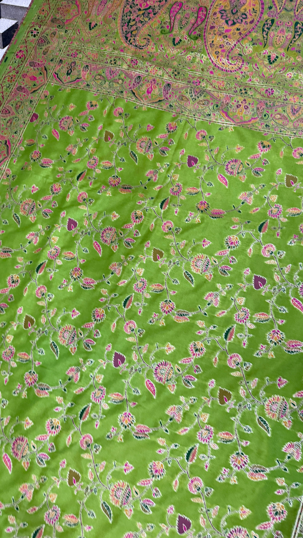 Green Pashmina Silk Saree, Kashmiri Floral Woven, Paisley Border, Festive Ethnic Wear