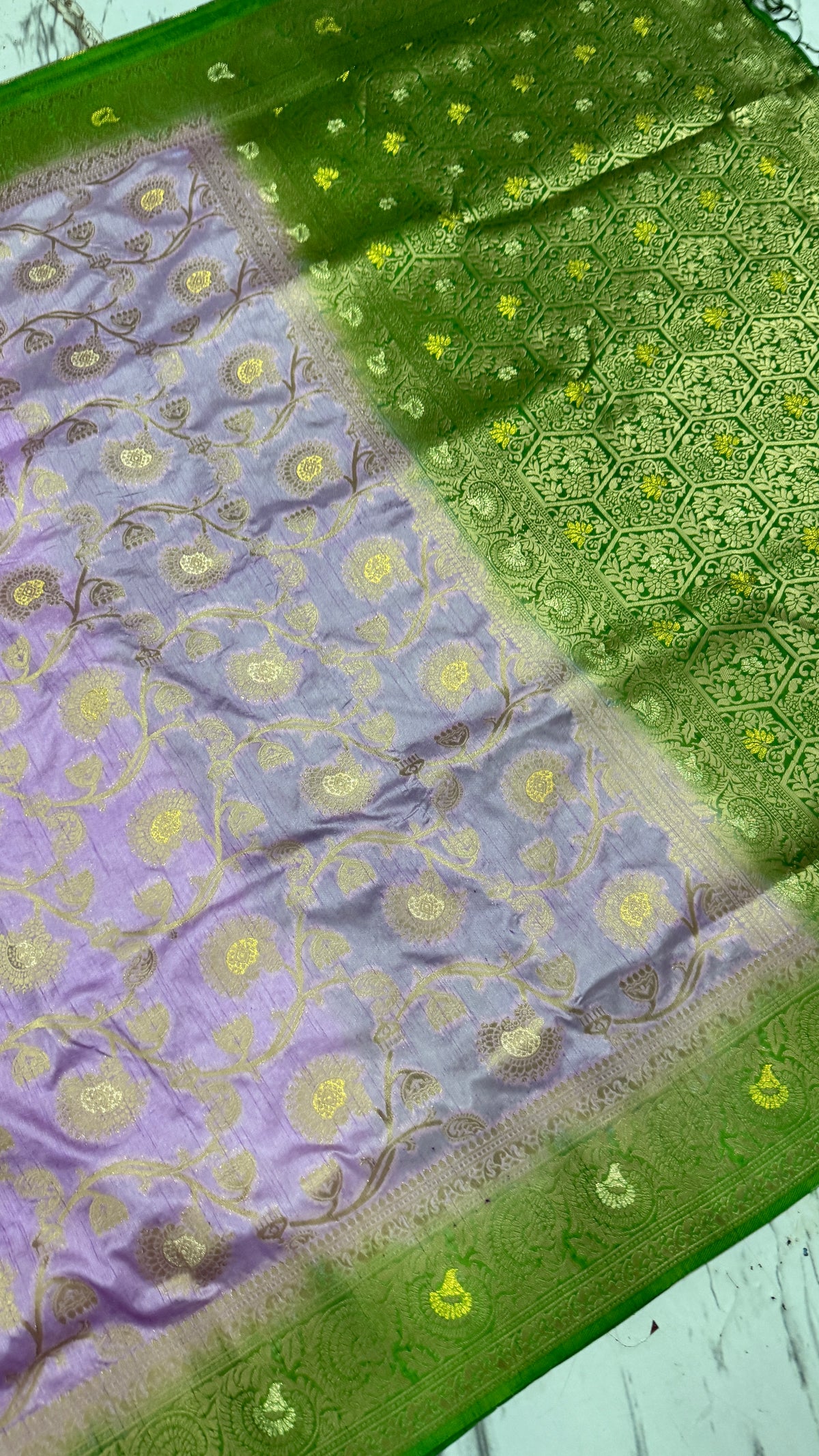 Lavender Dola Silk Saree, Banarasi Zari Woven Floral, Festive Wedding Party Wear