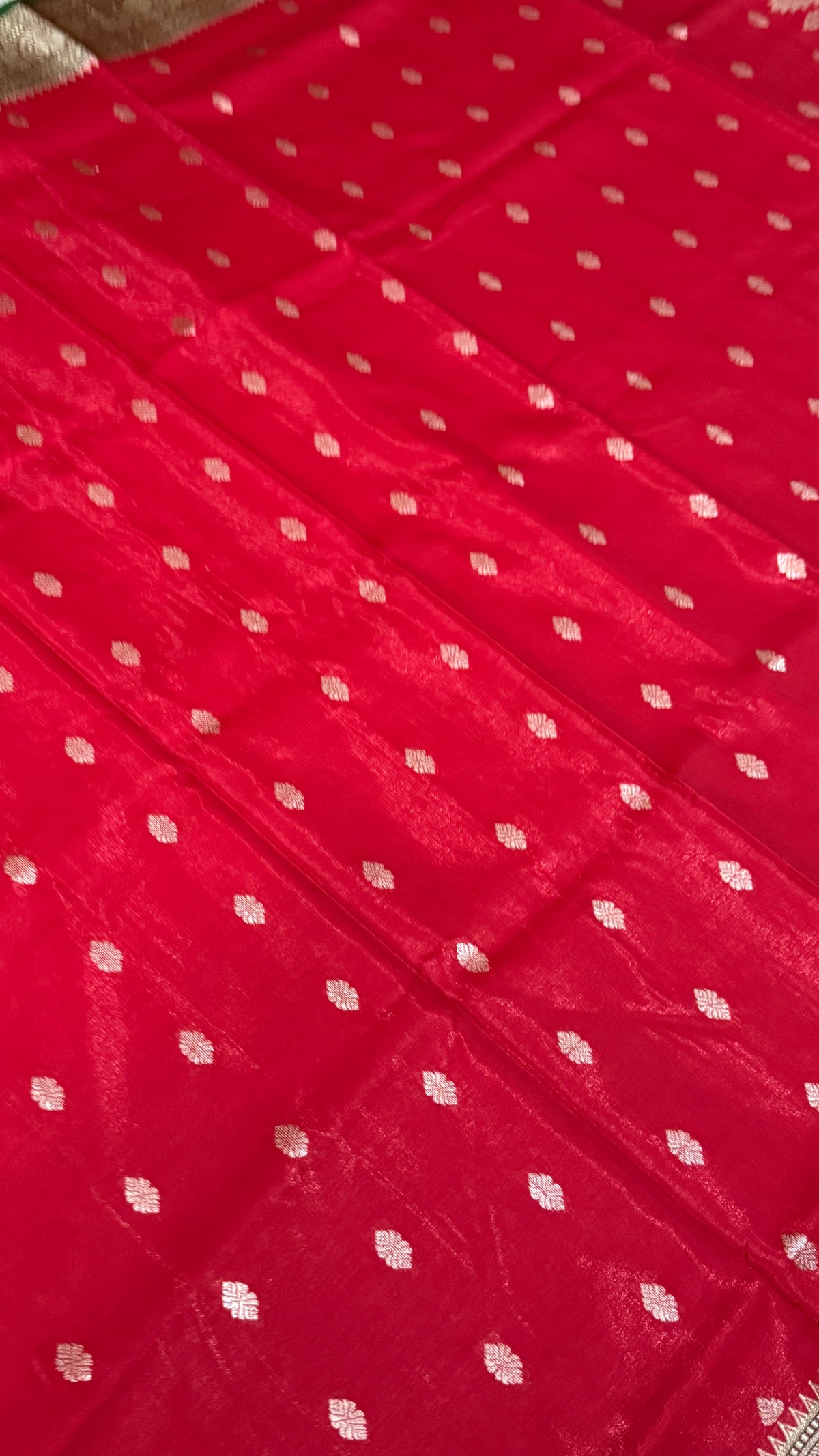 Red Green Banarasi Silk Saree, Golden Zari Woven Wedding Ethnic Wear