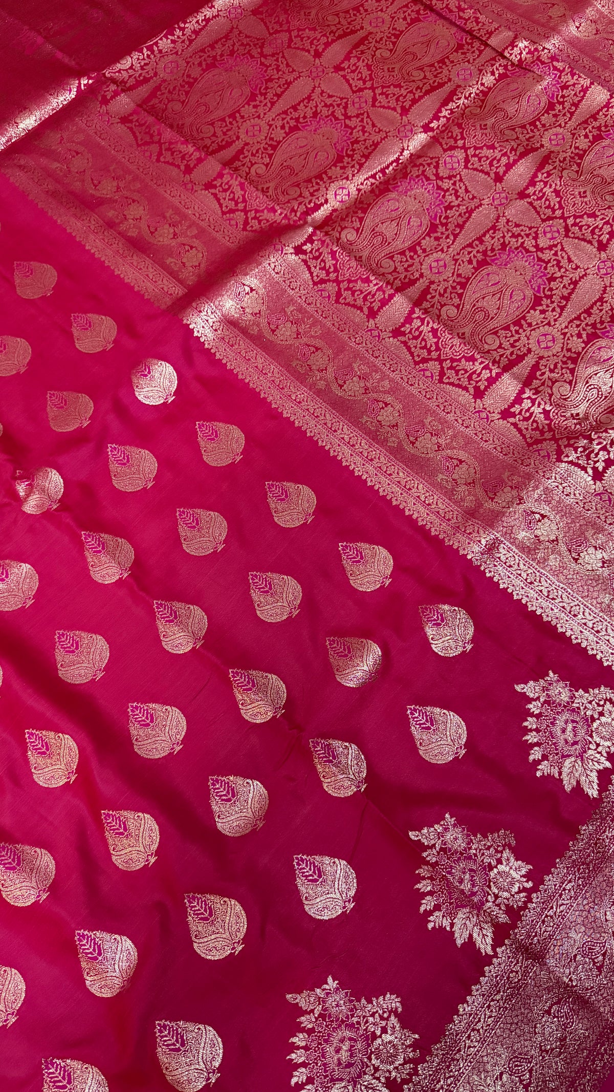 Emerald Green Banarasi Silk Saree, Rose Gold Zari Woven Border, Indian Wedding Festive Wear (Copy 9)