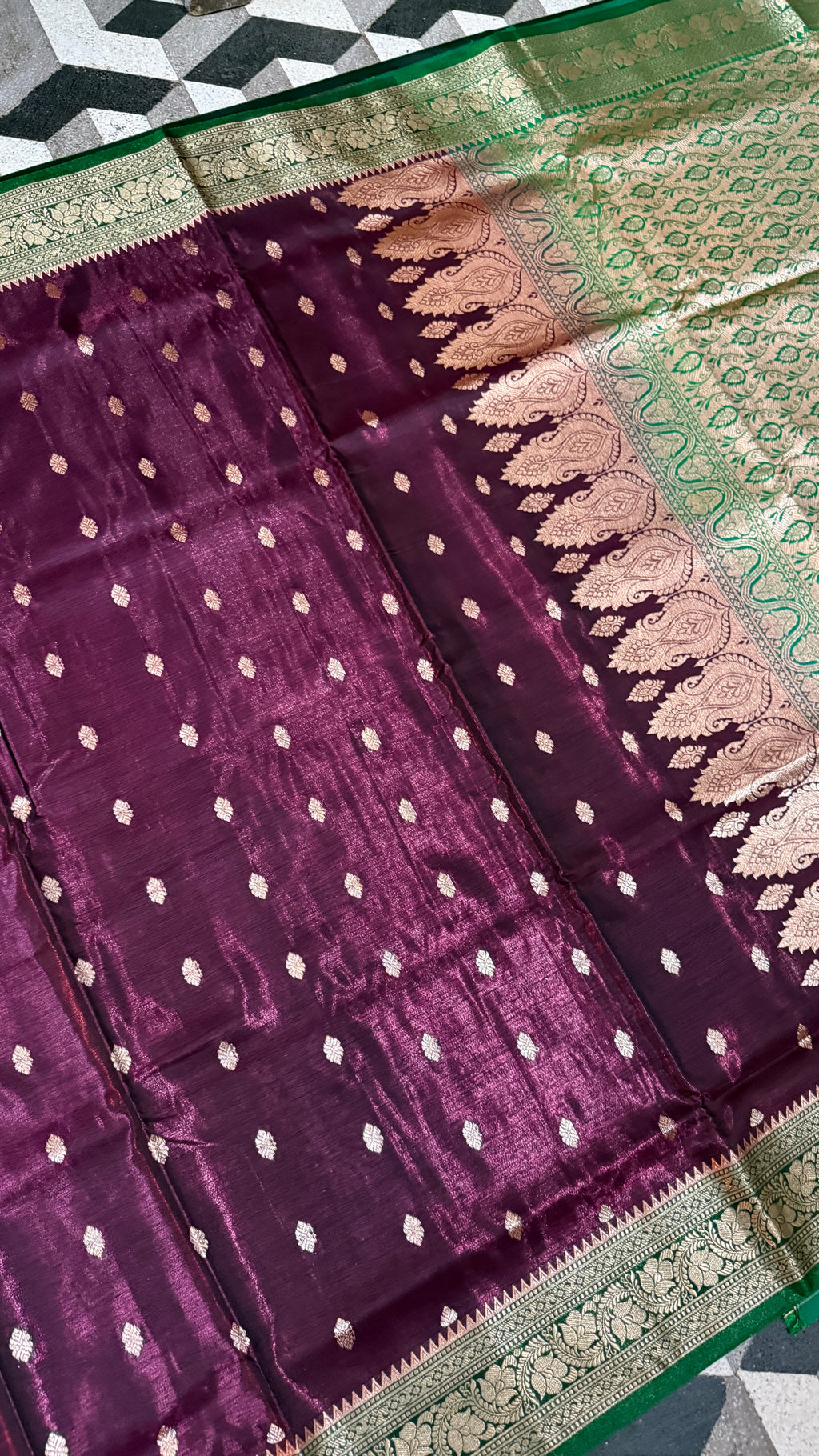 Banarasi Silk Saree, Wine Purple & Emerald Green, Golden Zari Weaving, Wedding Ethnic Wear