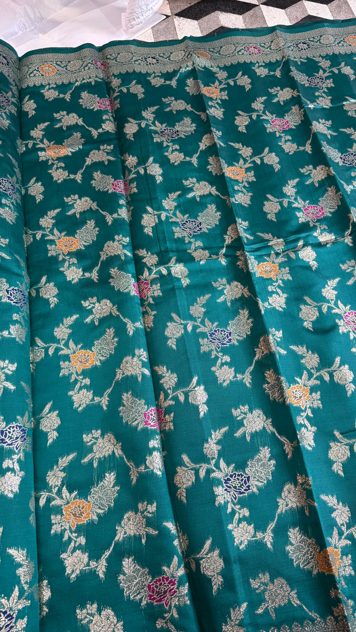 Teal Georgette Silk Saree with Elegant Woven Floral Design – Traditional Indian Ethnic Wear