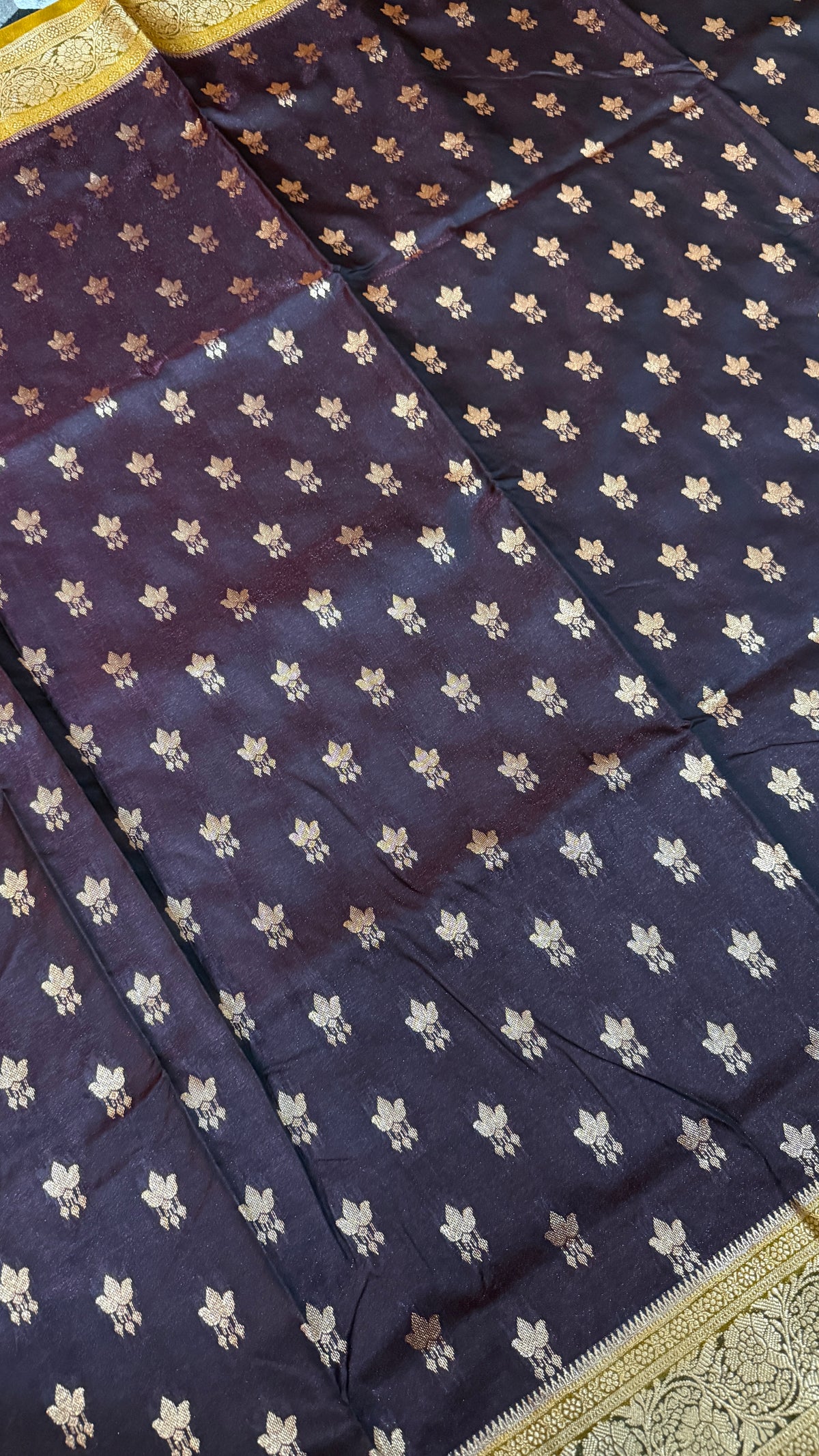 Banarasi Silk Saree, Purple & Gold Zari Woven, Traditional Indian Wedding Wear