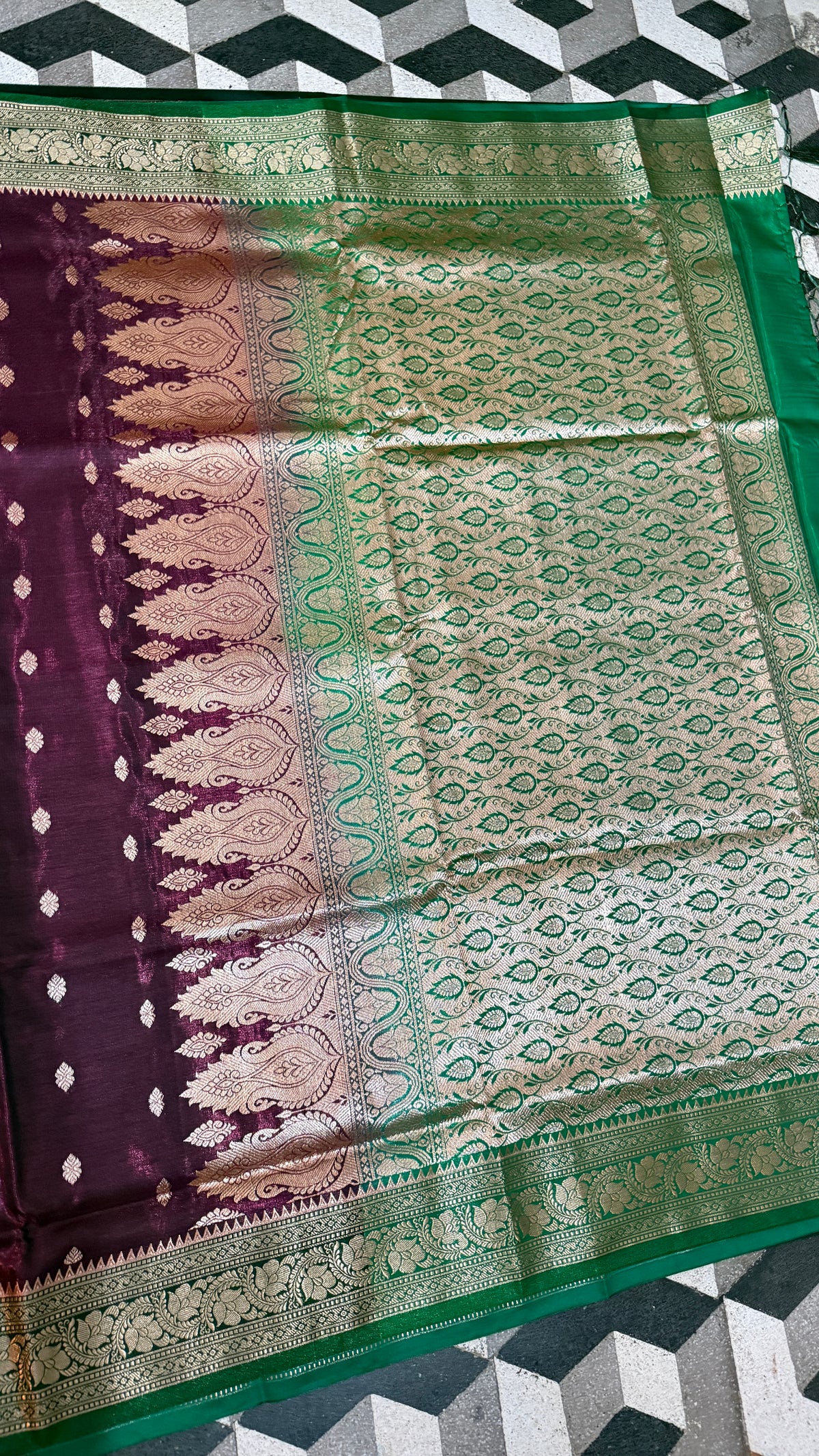 Banarasi Silk Saree, Wine Purple & Emerald Green, Golden Zari Weaving, Wedding Ethnic Wear