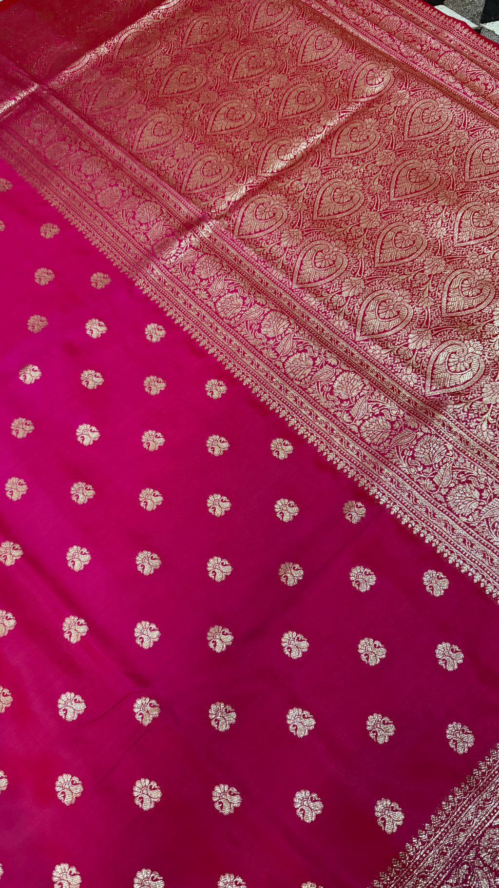 Emerald Green Banarasi Silk Saree, Rose Gold Zari Woven Border, Indian Wedding Festive Wear (Copy)
