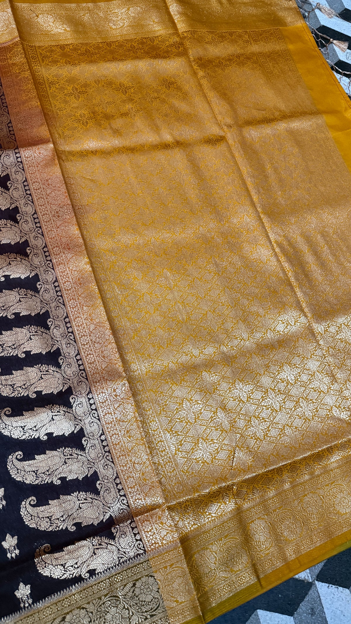Banarasi Silk Saree, Purple & Gold Zari Woven, Traditional Indian Wedding Wear
