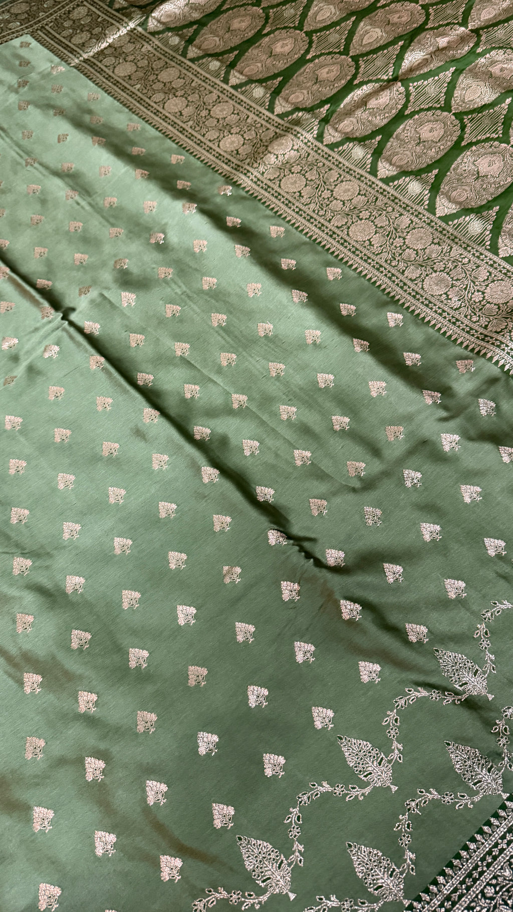 Emerald Green Banarasi Silk Saree, Rose Gold Zari Woven Border, Indian Wedding Festive Wear (Copy 6)