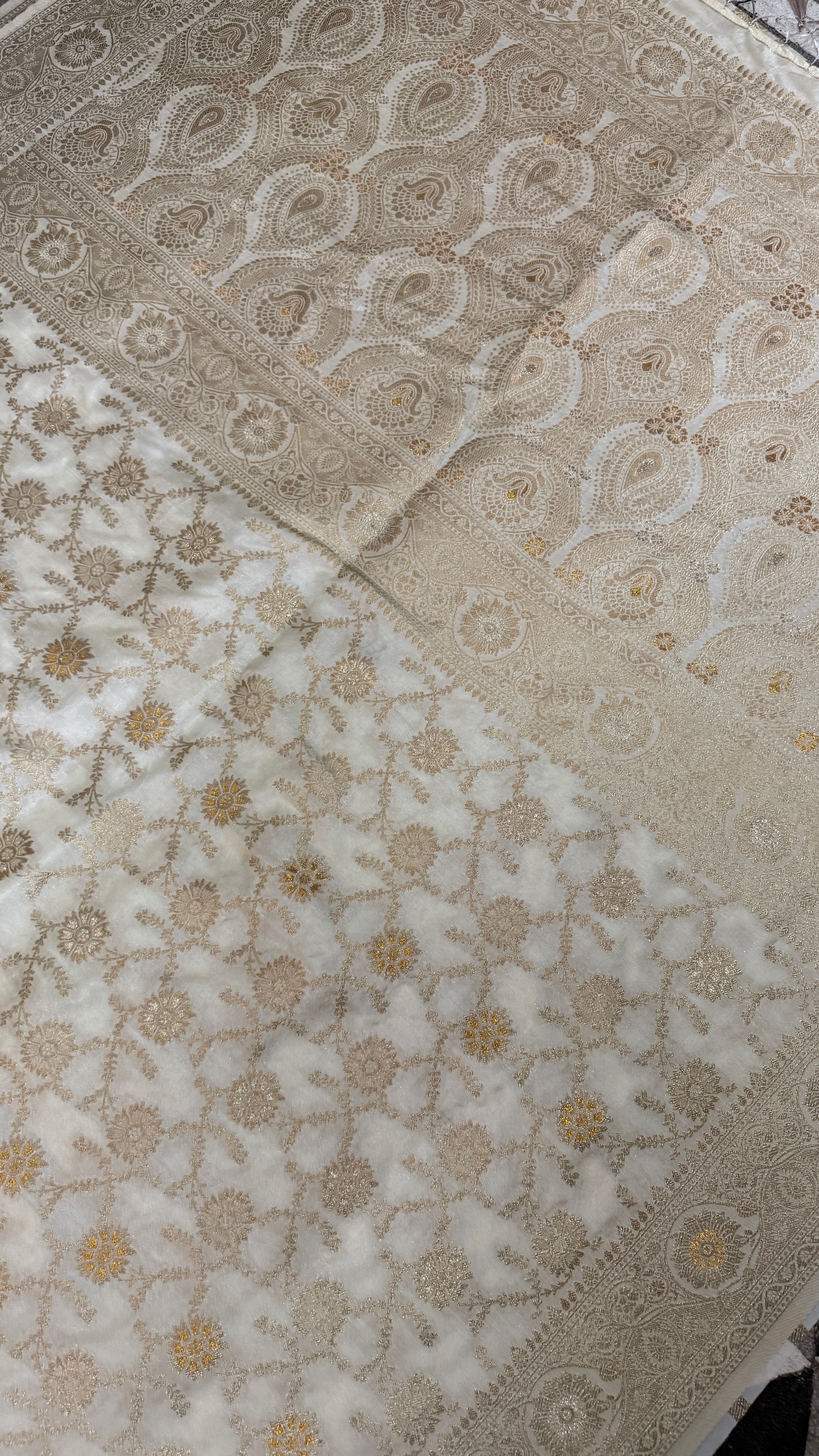 Ivory Dola Silk Cream Saree | Gold Zari Border, Floral Motifs, Banarasi Weave, Wedding Wear