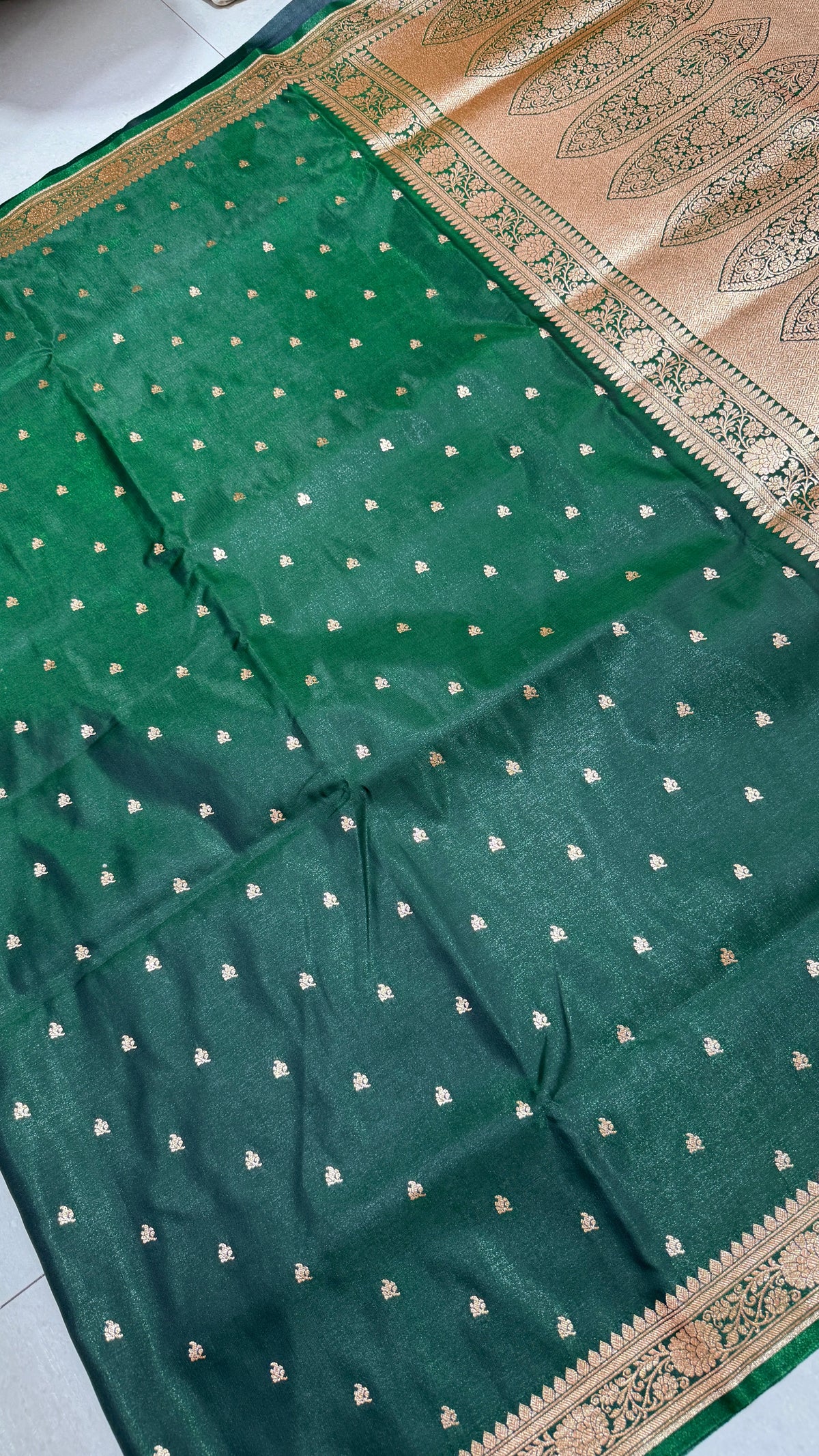 Green Banarasi Mashru Silk Saree, Gold Zari Woven, Traditional Indian Wedding Saree