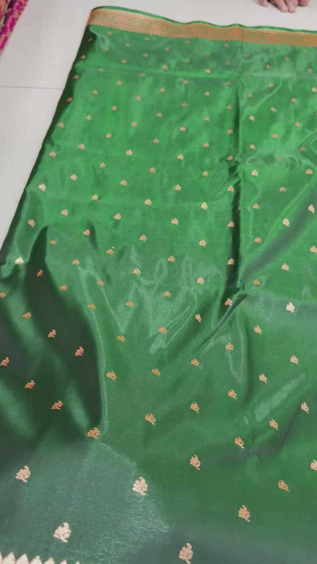 Green Banarasi Mashru Silk Saree, Gold Zari Woven, Traditional Indian Wedding Saree